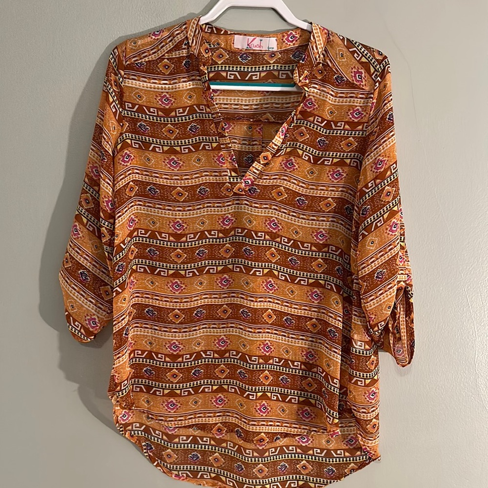 EUC brown aztec print Krush top size large